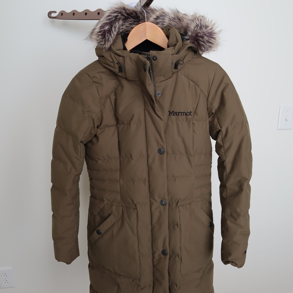 Marmot Women's Down Coat in Olive